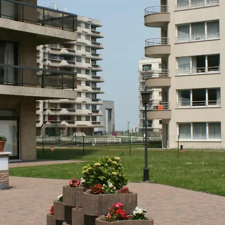 Studio Westland Nabij Zee En Esplanade * De Panne